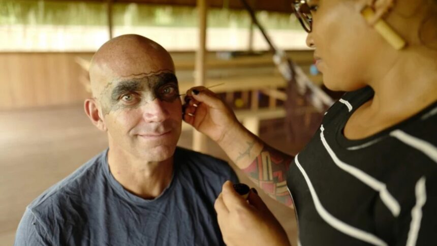 Blogueiro francês diz que cidades no Acre são ‘horríveis e cheias de Dinossauros’