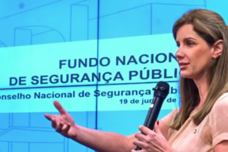 Aumento de impostos impulsiona mercado ilegal de cigarros, diz diretora do Fundo de Segurança Pública