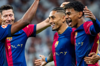 Torcedores são presos na Espanha por racismo contra Yamal e Raphinha