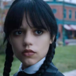 2ª temporada de Wandinha ganha clipe com recado do Mãozinha