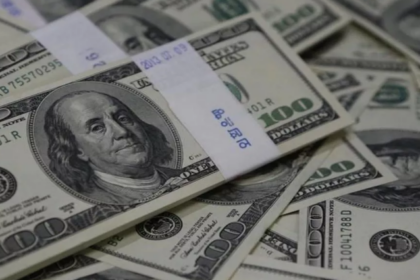 Mercado tem reação à urgência do pacote fiscal e dólar registra a terceira baixa consecutiva