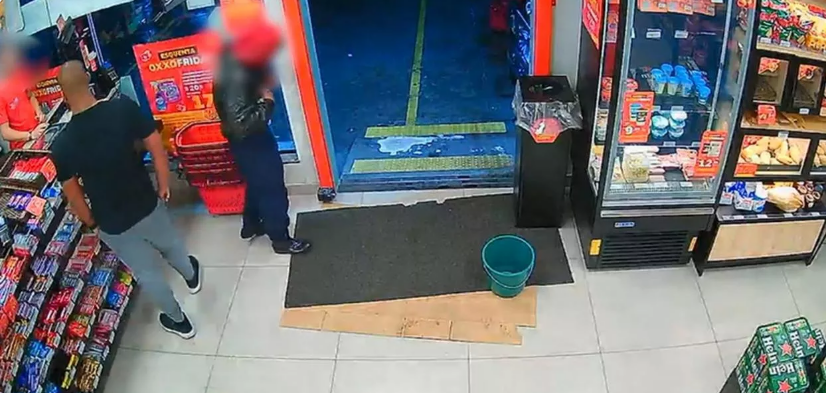 PM que matou jovem negro com 11 tiros em supermercado de SP é preso
