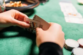 A habilidade por trás do sucesso no jogo de cartas