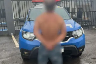 Homem é preso por agredir e ameaçar companheira no Bairro Nossa Senhora da Penha