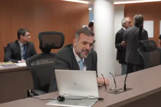 Renato de Castro acumulará cargo de prefeito e secretário de habitação em Goianésia