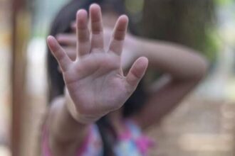 Homem é preso em Cristalina por estupro e roubo contra mulher abordada quando ia para o trabalho