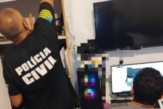 PCGO cumpre busca domiciliar contra suspeito de armazenar material de pornografia infantil