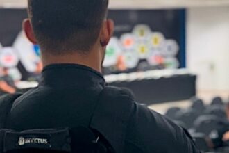 PCGO prende investigado por tentativa de homicídio duplamente qualificado e cumpre duas buscas domiciliares