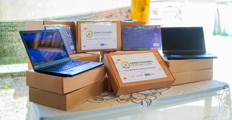 AMAZONAS: Programa ‘Computadores para Inclusão’, do Ministério das Comunicações, doa 121 máquinas para o estado em 2024 AMAZONAS: Programa ‘Computadores para Inclusão’, do Ministério das Comunicações, doa 121 máquinas para o estado em 2024