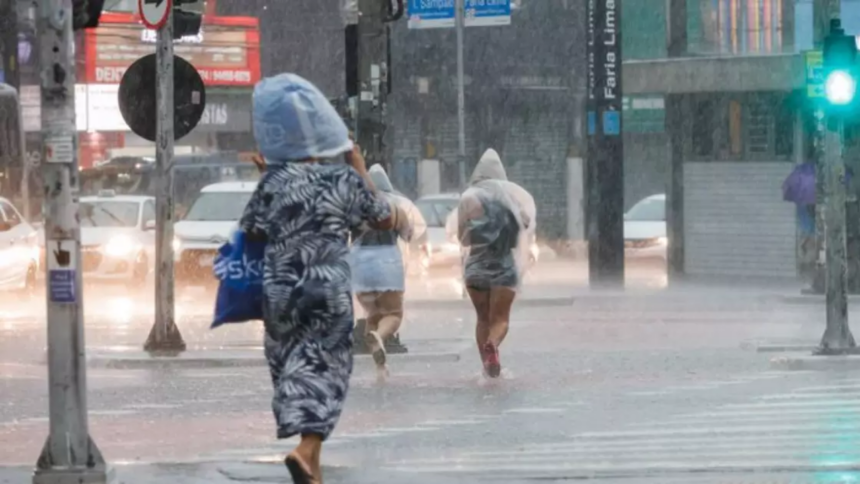 Idoso de 73 anos morreu em enxurrada na Zona Oeste de São Paulo