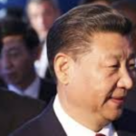 Protecionismo não leva a lugar algum”, afirma líder chinês em Davos