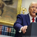 Trump Ordena Congelamento de Gastos Federais e Causa Repercussão nos EUA