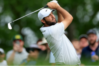 Número 1 do golfe sofre lesão inusitada ao preparar ravioli e preocupa fãs
