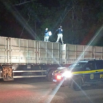 Cerca de 100 mil garrafas de cerveja e Whisky sem nota fiscal são apreendidas na BR-153