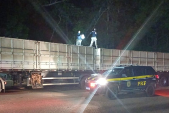 Cerca de 100 mil garrafas de cerveja e Whisky sem nota fiscal são apreendidas na BR-153