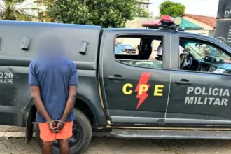 Foragido da Justiça pelos crimes de homicídio, ocultação de cadáver e roubo é capturado pela CPE