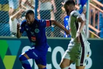 Goianésia Esporte Clube decepciona e inicia Goianão 2025 com derrota em casa