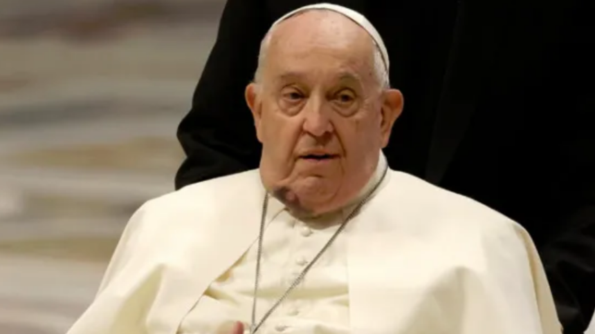 Ativista Argentino Tenta Invadir Quarto do Papa Francisco em Hospital: Entenda o Caso