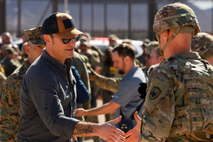 EUA Impõem Novas Restrições a Militares Transgênero: Impacto e Reações