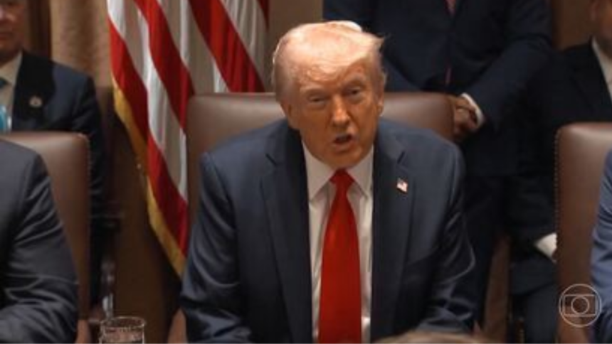 Trump volta a chamar Zelensky de ditador? Entenda a polêmica