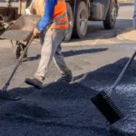 Com investimento de R$ 2 milhões, prefeitura de Goianésia inicia recapeamento em CBQU