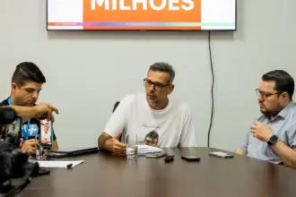 “Dívidas de R$ 54 milhões não vai me impedir de entregar casas e fazer um governo histórico”, afirma Renato de Castro