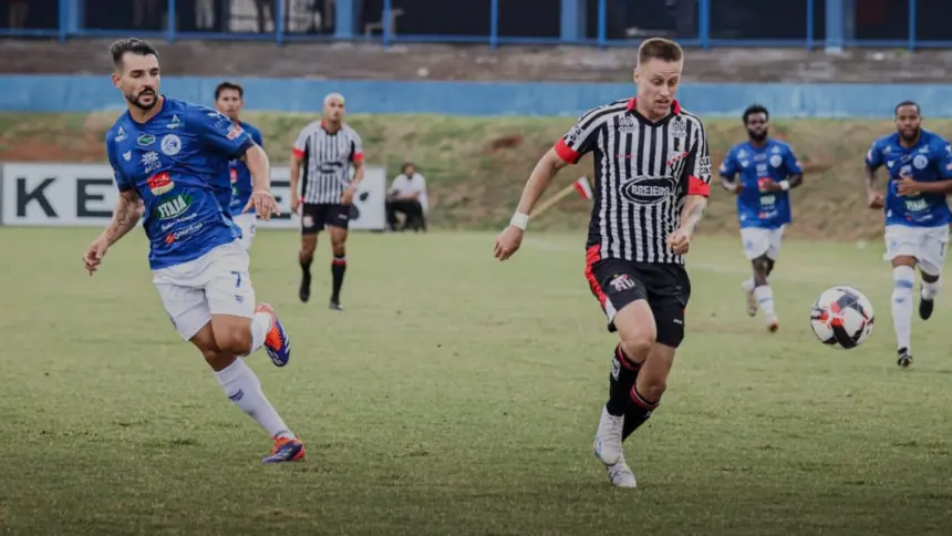 Goianésia é rebaixado no Campeonato Goiano após derrota para o Anápolis Goianésia é rebaixado no Campeonato Goiano após derrota para o Anápolis