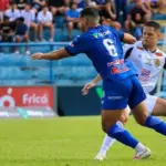 Goianésia perde pênalti, tropeça mais uma vez em casa e continua na lanterna do Goianão