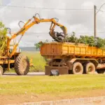 Prefeitura de Goianésia já retirou 230 caminhões de entulho da cidade através do mutirão de limpeza