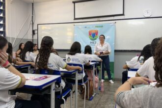 Hospital Estadual de Jataí Lança Projeto HEJ Sem Fronteiras nas Escolas Estaduais