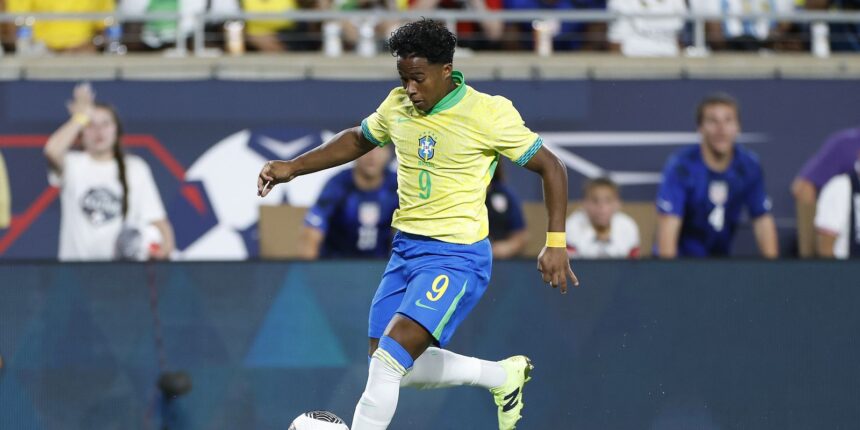 Endrick é convocado para Eliminatórias após corte de Neymar por lesão Endrick é convocado para Eliminatórias após corte de Neymar por lesão