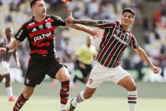 Fluminense e Flamengo começam a decidir o título do Carioca