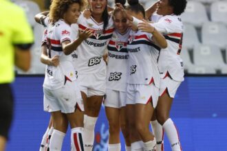 São Paulo e Corinthians avançam para a final da Supercopa Feminina