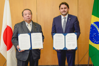 Brasil e Japão assinam acordo de cooperação de inclusão digital, tecnologia da informação e comunicação