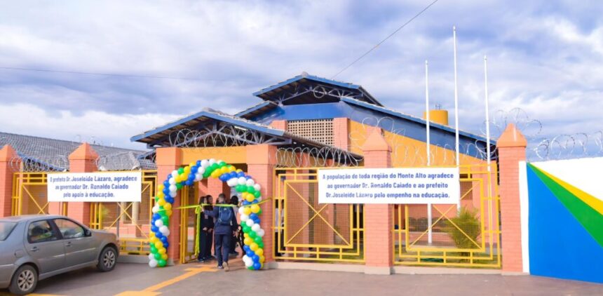 Inaugurado colégio de tempo integral em Padre Bernardo