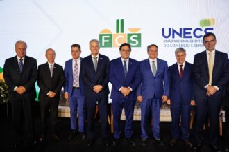 Comércio e Serviços: setor reforça necessidade de modernização do ambiente de negócios no país