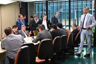 Orçamento: Bolsa Família pode ter um corte de quase R$ 8 bilhões