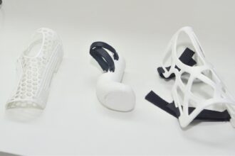 Escola do Futuro produz próteses e órteses de baixo custo