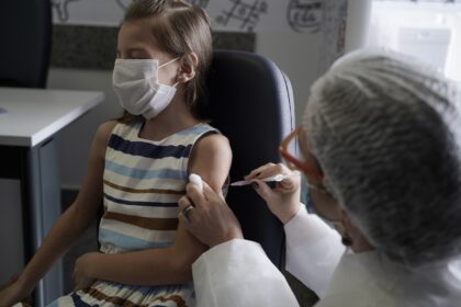 Saúde adverte para o aumento de doenças respiratórias em crianças e adolescentes