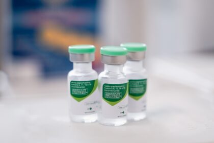 Saúde de Goiás anuncia ampliação da faixa etária para vacinação contra HPV