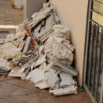 Dona de abrigo de idosos é presa por maus-tratos