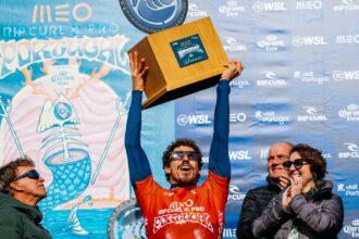 Yago Dora derrota Italo Ferreira e fatura etapa de Peniche na WSL