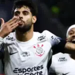 Hugo Souza defende pênalti, Corinthians empata com Palmeiras e conquista título do Paulistão