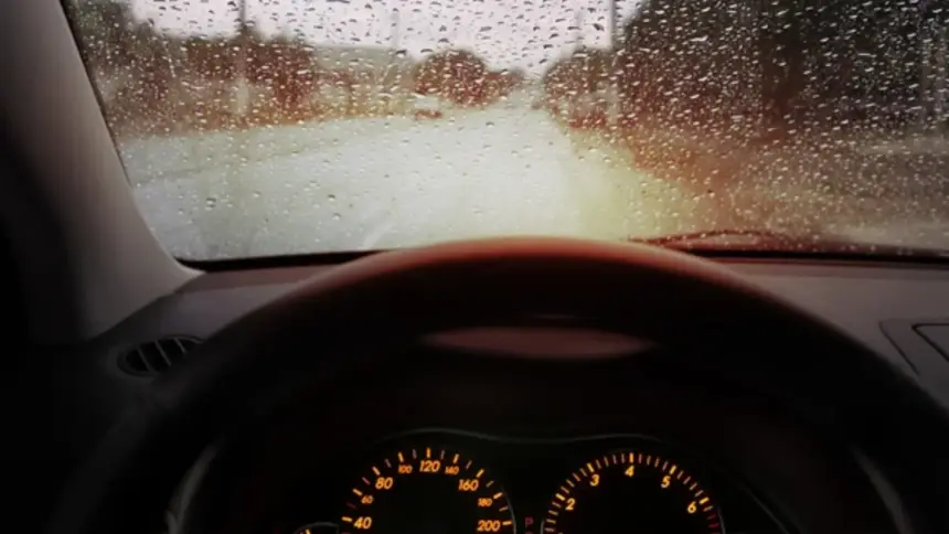 INMET emite alerta de chuvas intensas e ventos que podem chegar a 60km/h