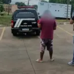 Homem é preso por não aceitar fim do relacionamento e perseguir ex-companheira