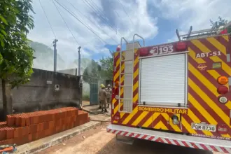 Urgente: Bombeiros são acionados para debelar incêndio em residência no sul de Goianésia