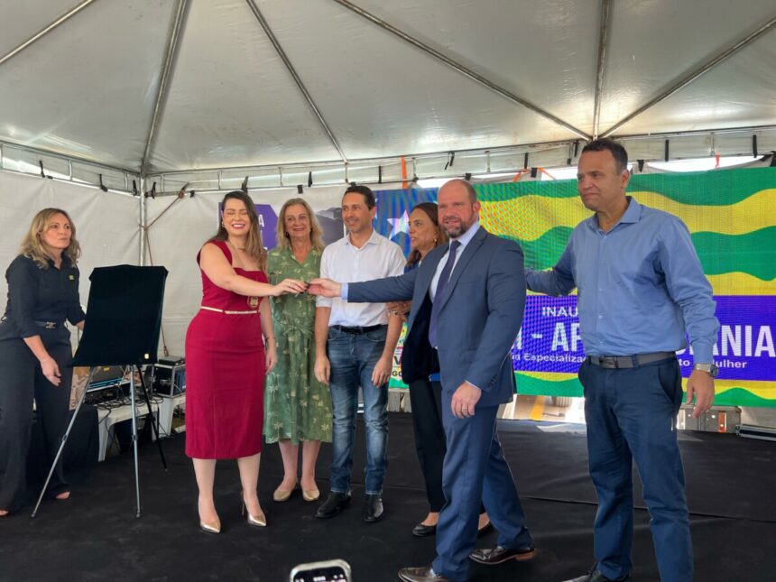 Delegacia da Mulher: PC inaugura nova sede em Aparecida de Goiânia Delegacia da Mulher: PC inaugura nova sede em Aparecida de Goiânia