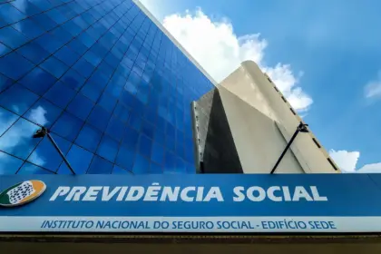 13º salário: confira datas do pagamento antecipado para aposentados, pensionistas e beneficiários do INSS