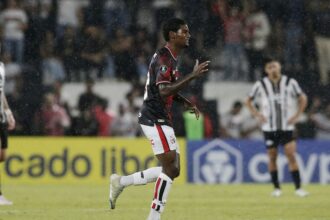 Libertadores: São Paulo supera Libertad e assume liderança do Grupo D