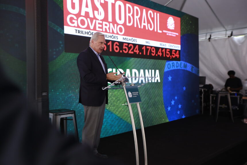 Com Gasto Brasil, entidades empresariais ganham aliada na fiscalização de recursos públicos Com Gasto Brasil, entidades empresariais ganham aliada na fiscalização de recursos públicos